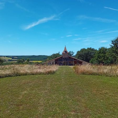 Ferme Ahoco Chambre D'Hotes Residence D'Artistes Lavit Exterior photo