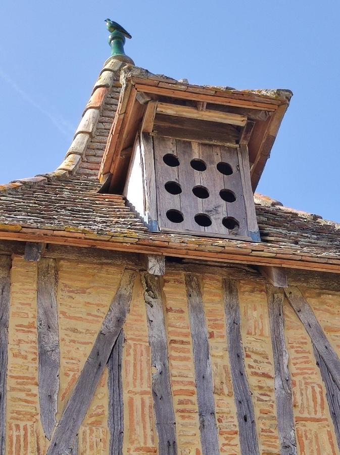 Ferme Ahoco Chambre D'Hotes Residence D'Artistes Lavit Exterior photo